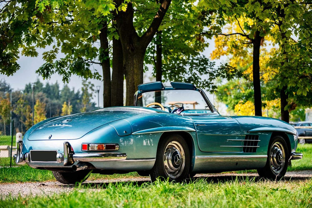 1961 Mercedes-Benz 300 SL Roadster - Rent – THE OUTLIERMAN