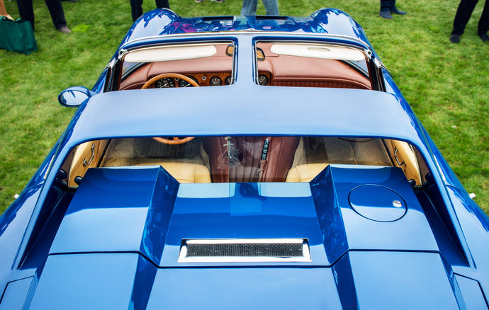Color Inspirations: from Cobra to Bugatti, all the legendary cars dressed in blue