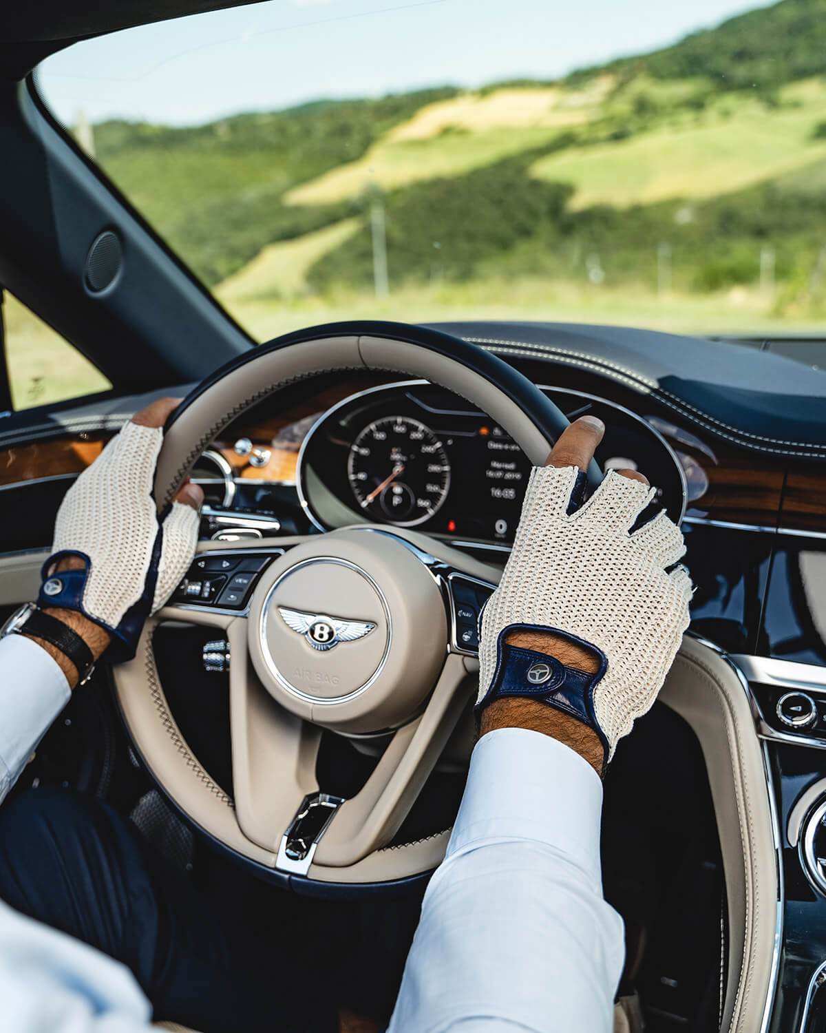 Heritage - Fingerless Stringback Driving Gloves